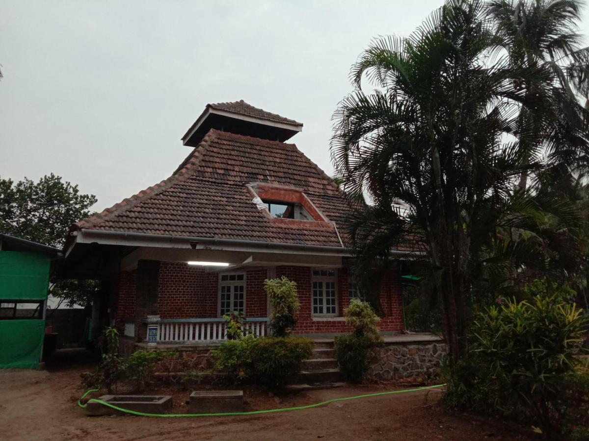 Kashid Heritage Beach Resort Exteriör bild